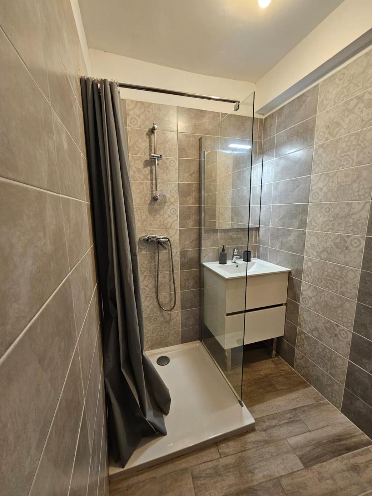 Apartmán Atlas - Maya Béziers Exteriér fotografie
